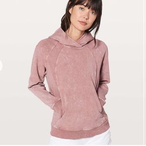 Lululemon Scuba Pullover 🍋